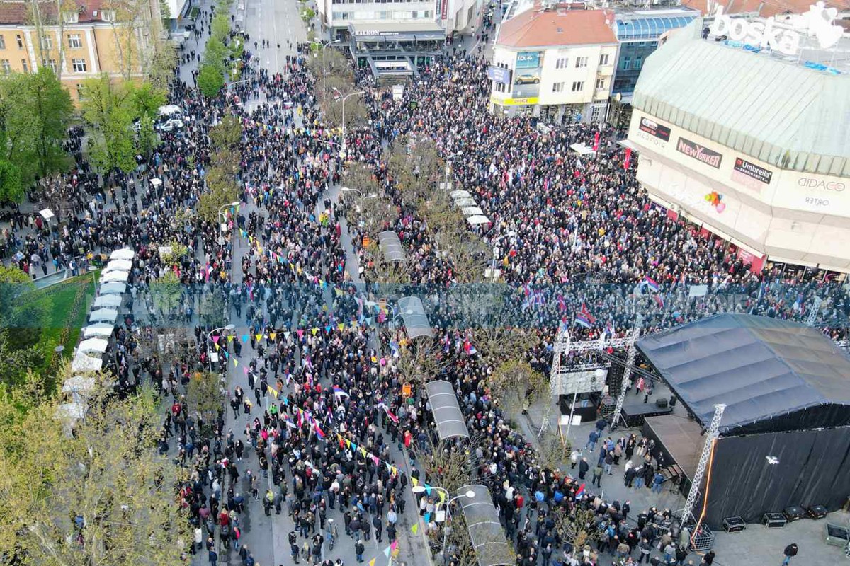 Završen skup "Sloboda", poruka jasna: "Branićemo Srpsku i istinu"