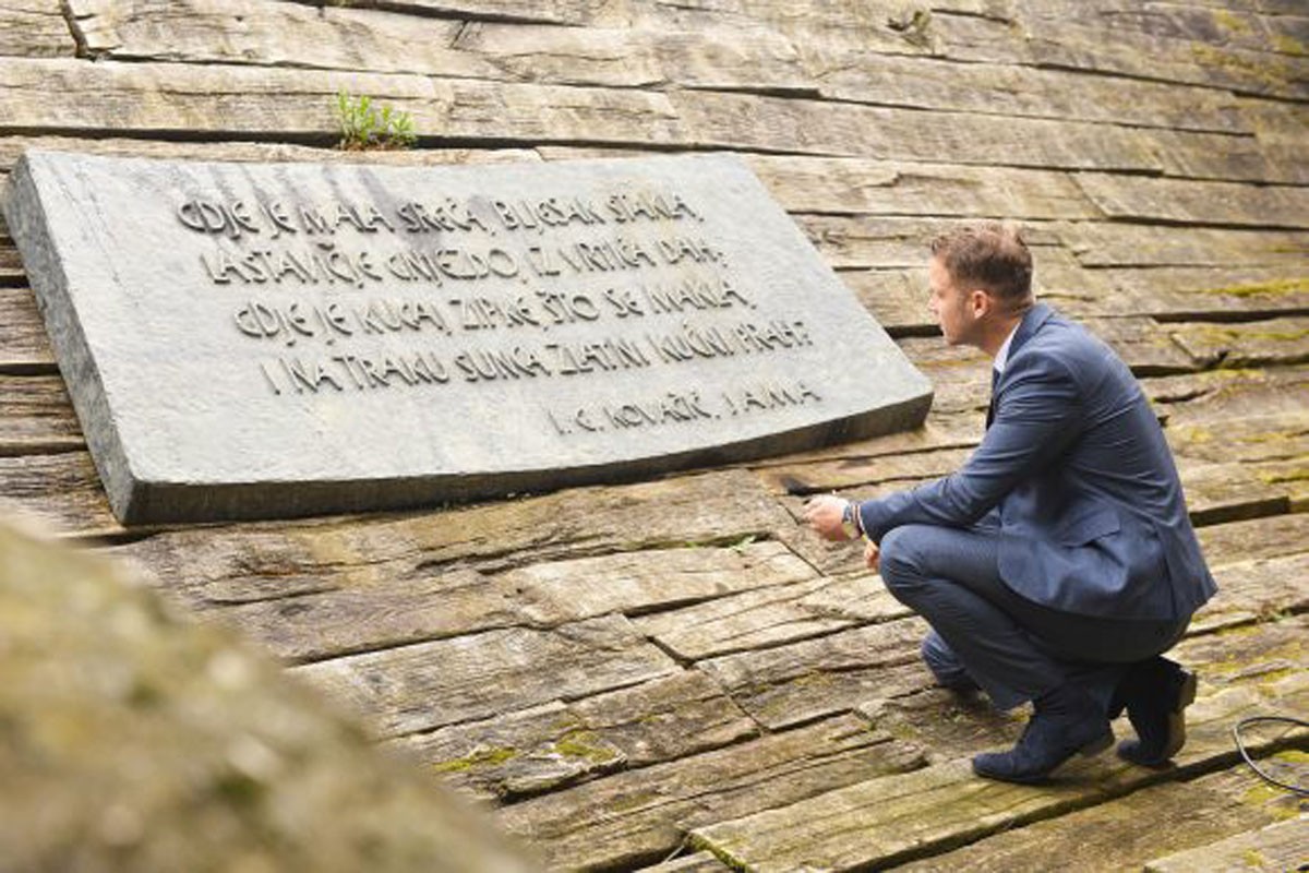 Stanivuković posjetio Jasenovac
