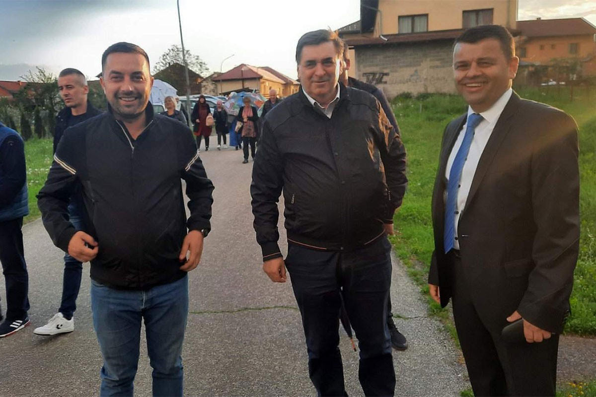 Predsjednik Skupštine grada Doboj organizovao zajednički iftar na otvorenom u Kotorskom