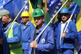 Praznik rada u regionu: "Divljaju cijene, nemamo šta da slavimo"
