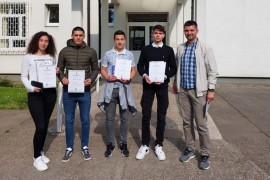 Gimnazijalci zablistali na takmičenju iz fizike