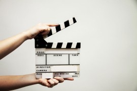 Šta knjigoljupci da gledaju ovog maja: Stiže sedam novih serija i ...