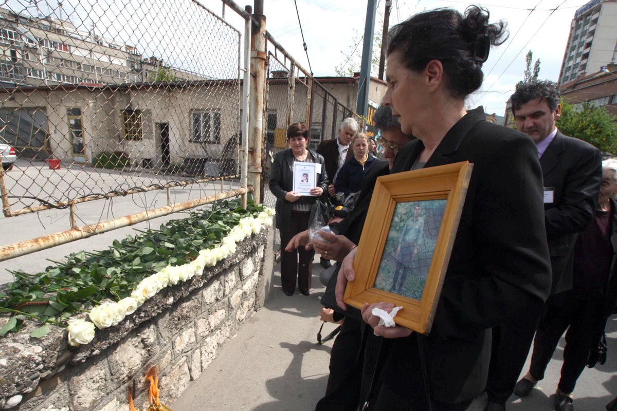 30 godina čekaju pravdu za zločin u Dobrovoljačkoj