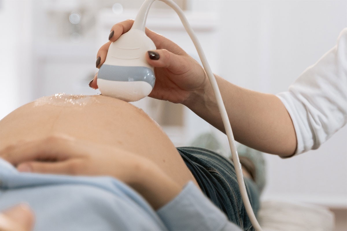 Slučaj trudnice čija beba ima tumor na mozgu, a kojoj odbijaju abortus, potresa Hrvatsku