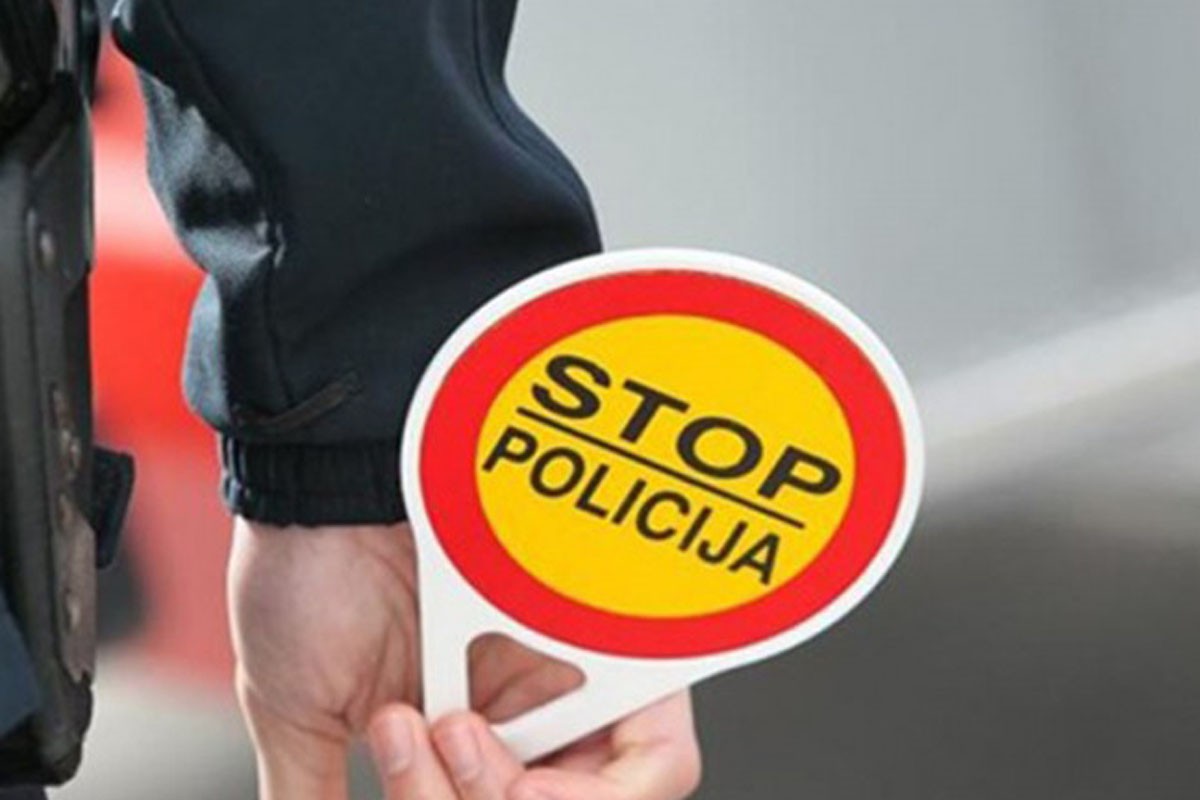 Vozač poršea optužen za prijetnje policajcu, spominjao i Dodika