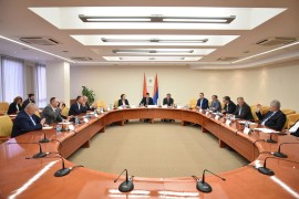 U ponedjeljak posebna sjednica NS RS na zahtjev Dodika