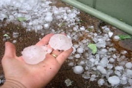Grad veličine oraha u Zagorju