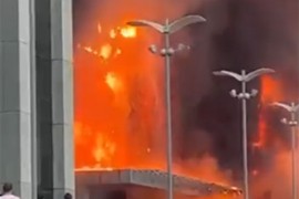 Požar u poslovnom centru u Moskvi, strahuje se da su ljudi zarobljeni