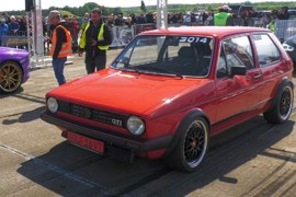 Golf "jedinica" sa 600 KS parira bolidima