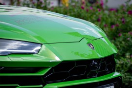 Kako izgleda Lamborghini kada mu eksplodira guma