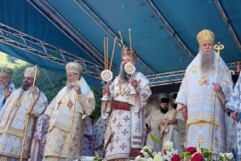 Patrijarh Porfirije u manastiru Glogovac kod Šipova