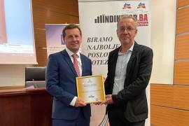 Novoj banci uručeno priznanje za najbolji poslovni potez u ...