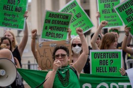 Odluka Vrhovnog suda SAD šokirala mnoge: Krenuli protesti, oglasio se ...