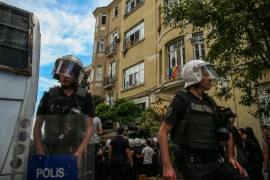 Policija spriječila Paradu ponosa u Istanbulu, desetine privedene