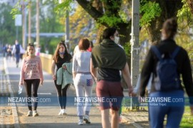 Dodik: Mladima po 200, a ne 100 KM