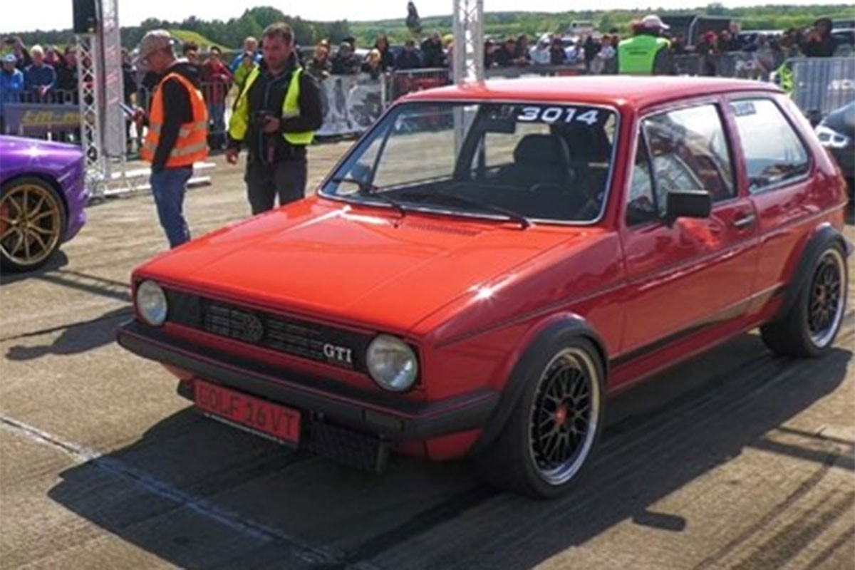 Golf "jedinica" sa 600 KS parira bolidima