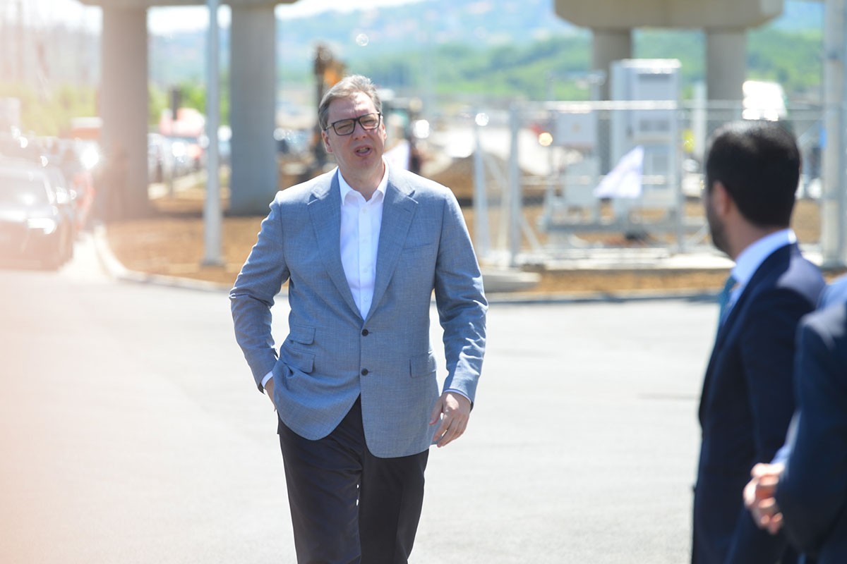 Vučić o pripremama za zimu: Vodimo nemoguće borbe