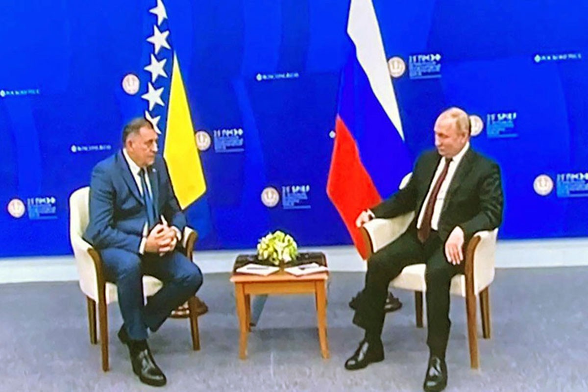 Putin poručio Dodiku da zna njegov stav o sankcijama