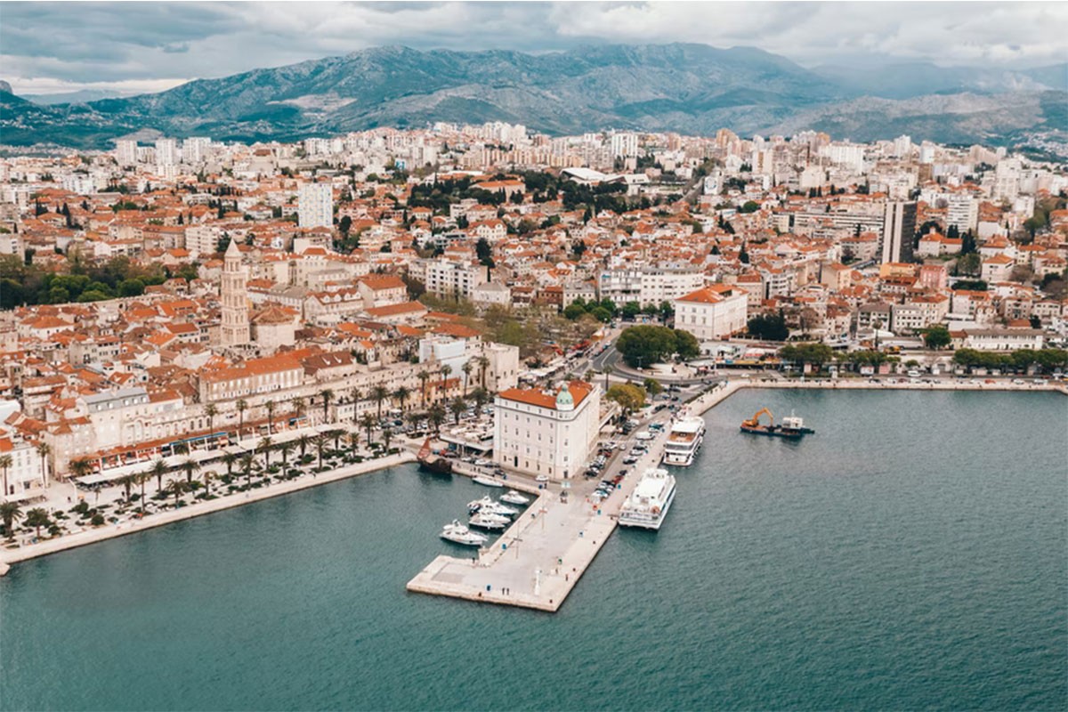 Taksisti deru turiste na Jadranu: Za pola minuta naplatio vožnje 213 evra