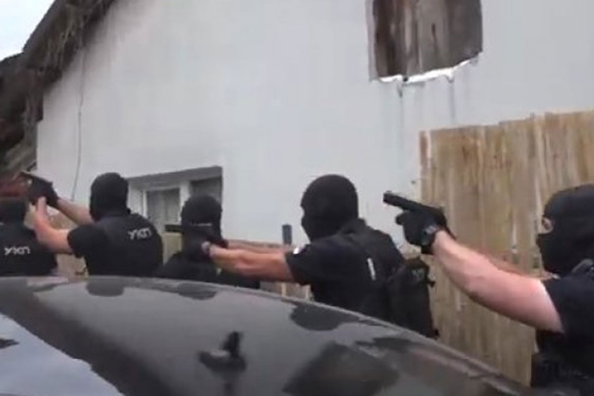 Velika akcija policije na suzbijanju prostitucije: Pet makroa uhapšeno u donjem vešu