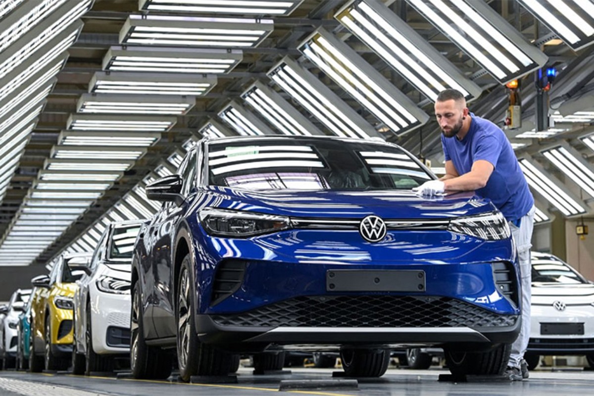 Automobilska industrija uzvraća udarac