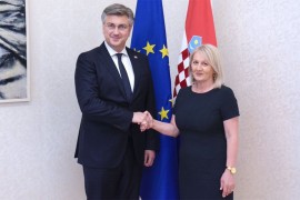 Plenković i Grlić Radman podržali kandidaturu Krišto