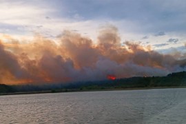 Veliki požar u Istri, bura otežava gašenje, putevi zatvoreni