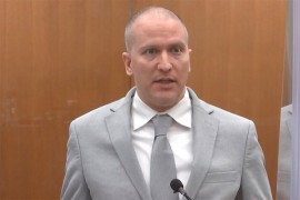 Bivši policajac koji je osuđen za ubistvo Flojda dobio još 20 godina ...