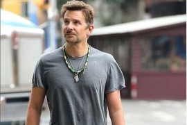 Bredli Kuper ima djevojku iz svijeta politike