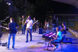U Novom Gradu održan koncert etno i rok muzike