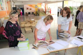 Školama u Kantonu Sarajevo počela isporuka besplatnih udžbenika