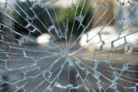 Poginulo 22 ljudi u sudaru autobusa i kamiona