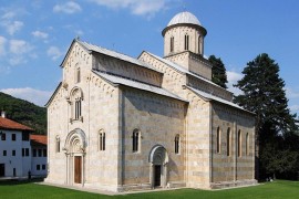 Visoki Dečani: Zaštita KFOR i dalje neophodna