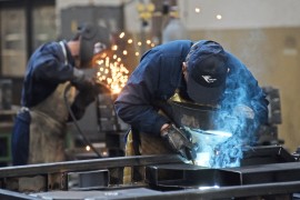 Namjenska industrija RS zatrpana narudžbama, proizvodi idu kao alva