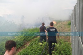 Gori u blizini "Incela", banjalučki vatrogasci na terenu