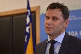 Novalića relaksirala Šmitova odluka