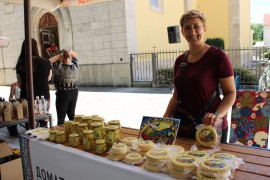Porodica Kovač pravi čuda od svog sira: Napravili bum sa šarenom ...
