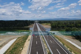 Završeni radovi na mostu na Savi u Gradišci, čeka se Hrvatska