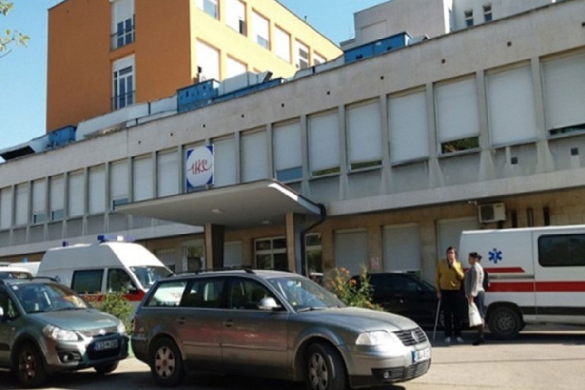 Mopedom sletio s kolovoza, prevezen u UKC Tuzla