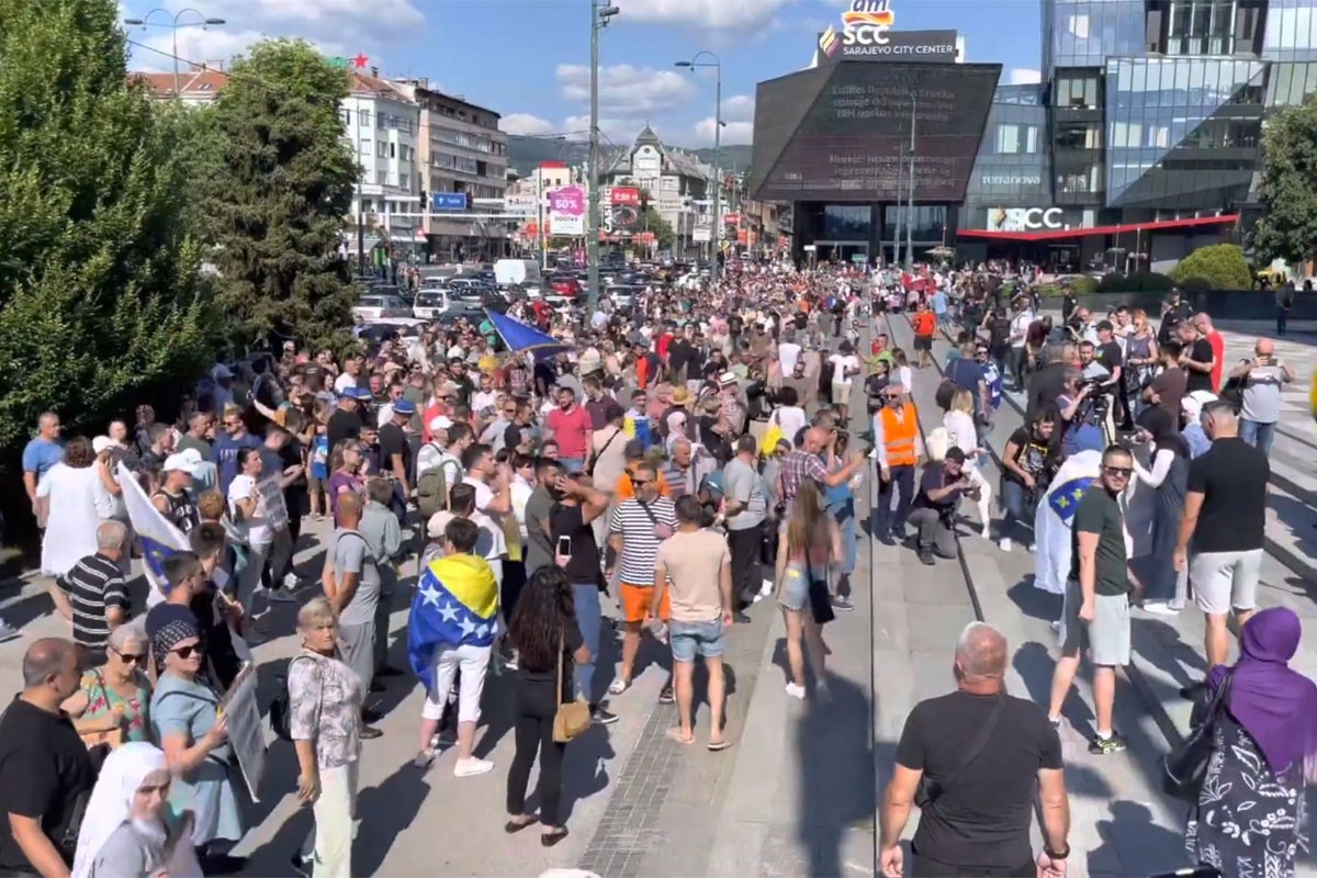 Sarajlije na ulicama zbog enormno visokih cijena