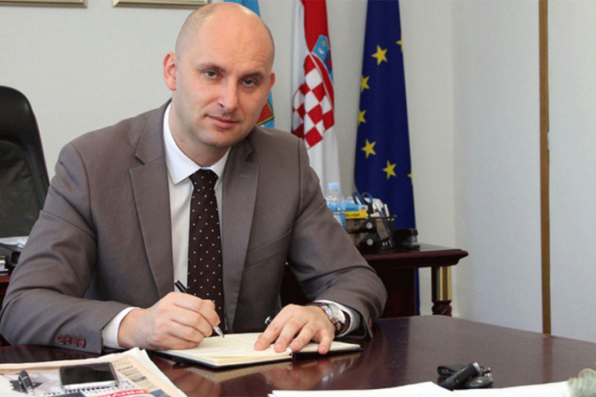 Policija upala u kuću i uhapsila bivšeg ministra Tolušića