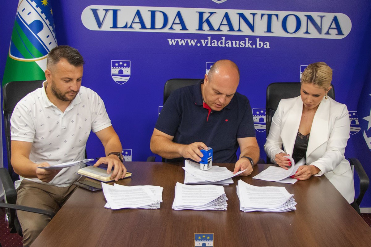 Za isplatu dugovanja budžetskim korisnicima 9,2 miliona KM