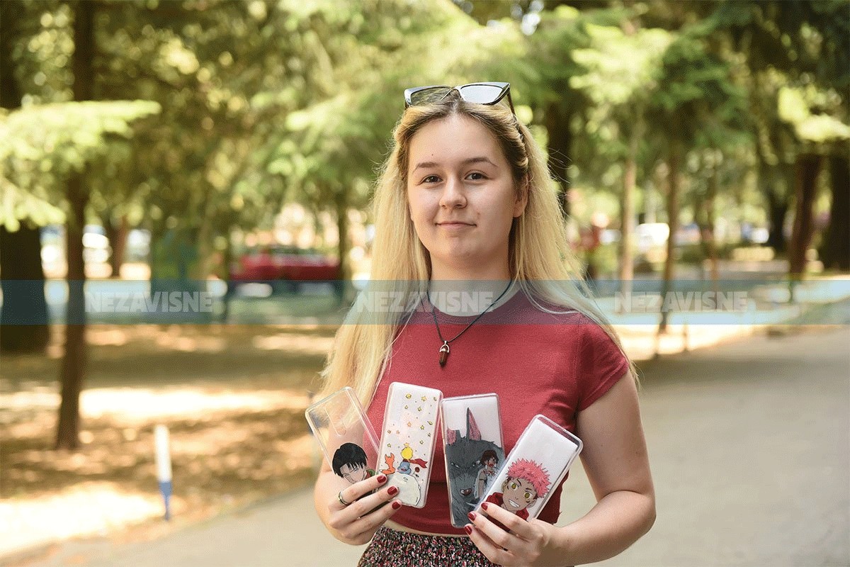 Anja Dujković oslikava maske za telefone: U umjetnosti sam pronašla besplatnu terapiju