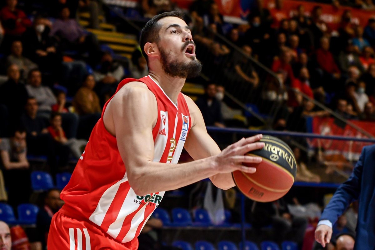 Nikola Kalinić potpisao za Barselonu