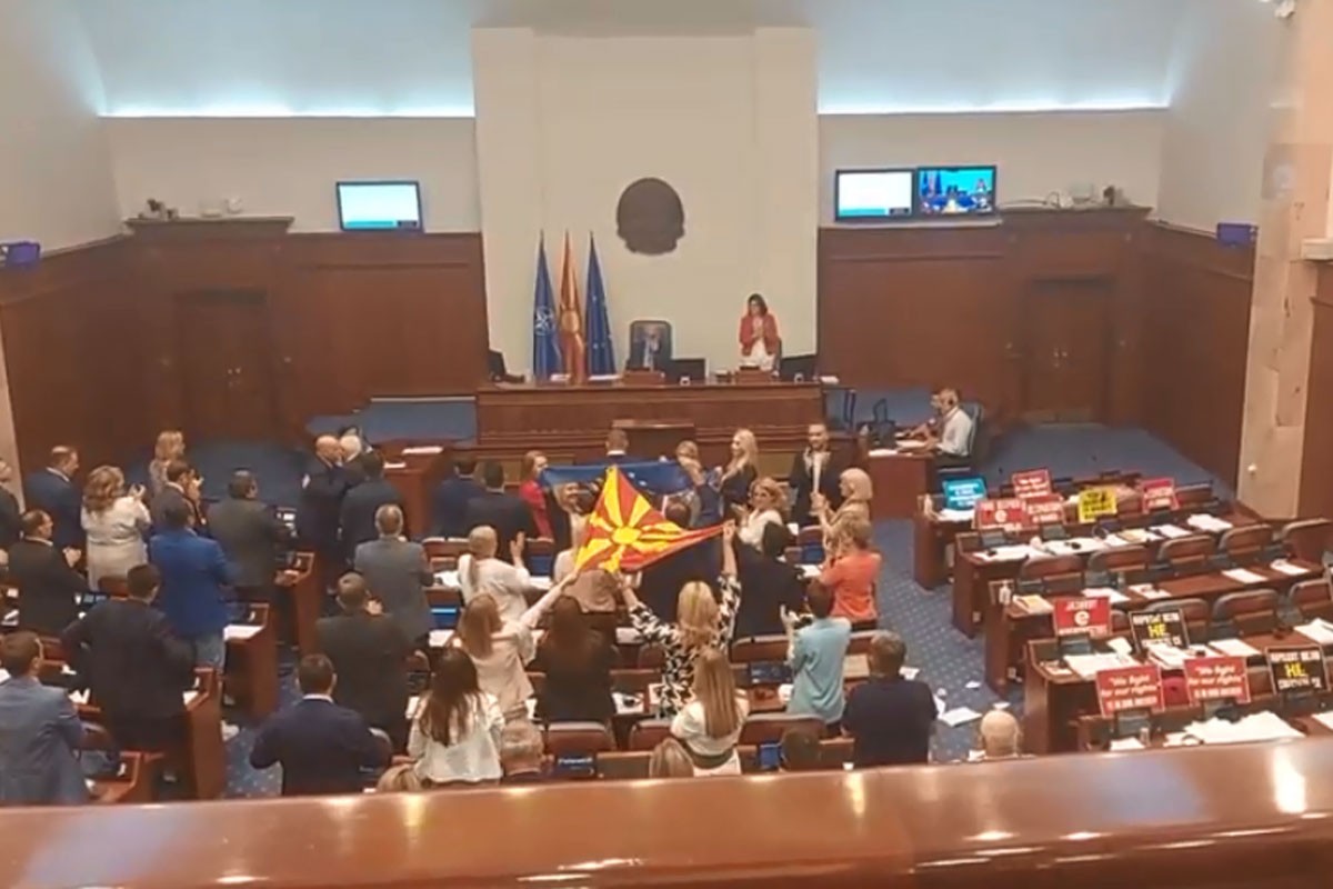 Sobranje usvojilo zaključke o francuskom prijedlogu