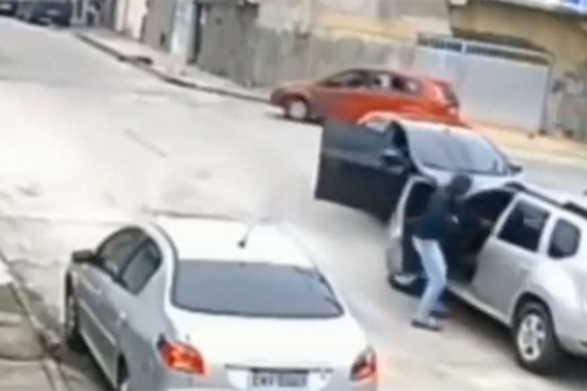 Ukrao automobil, a ne umije da ga vozi