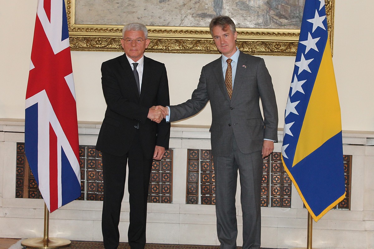 Novi britanski ambasador u BiH predao akreditive