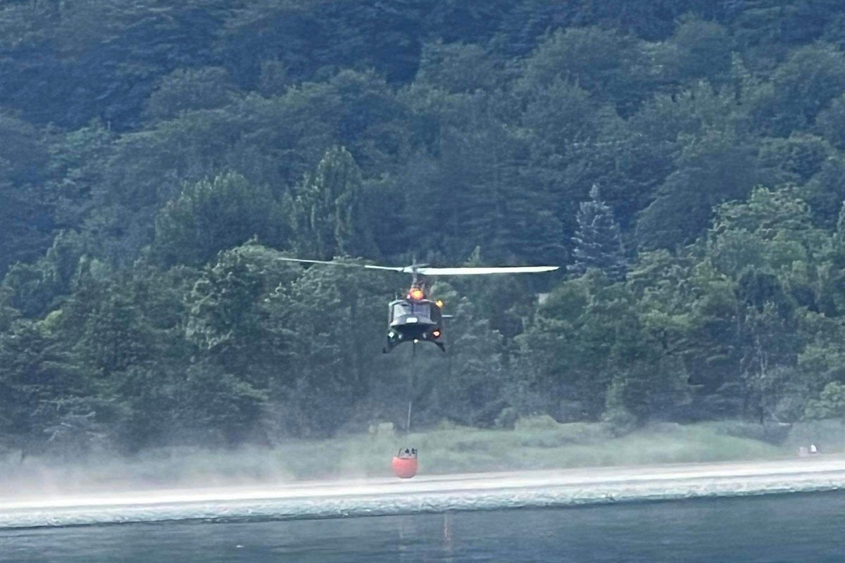 Vatra na 100 metara od kuća uz Boračko jezero