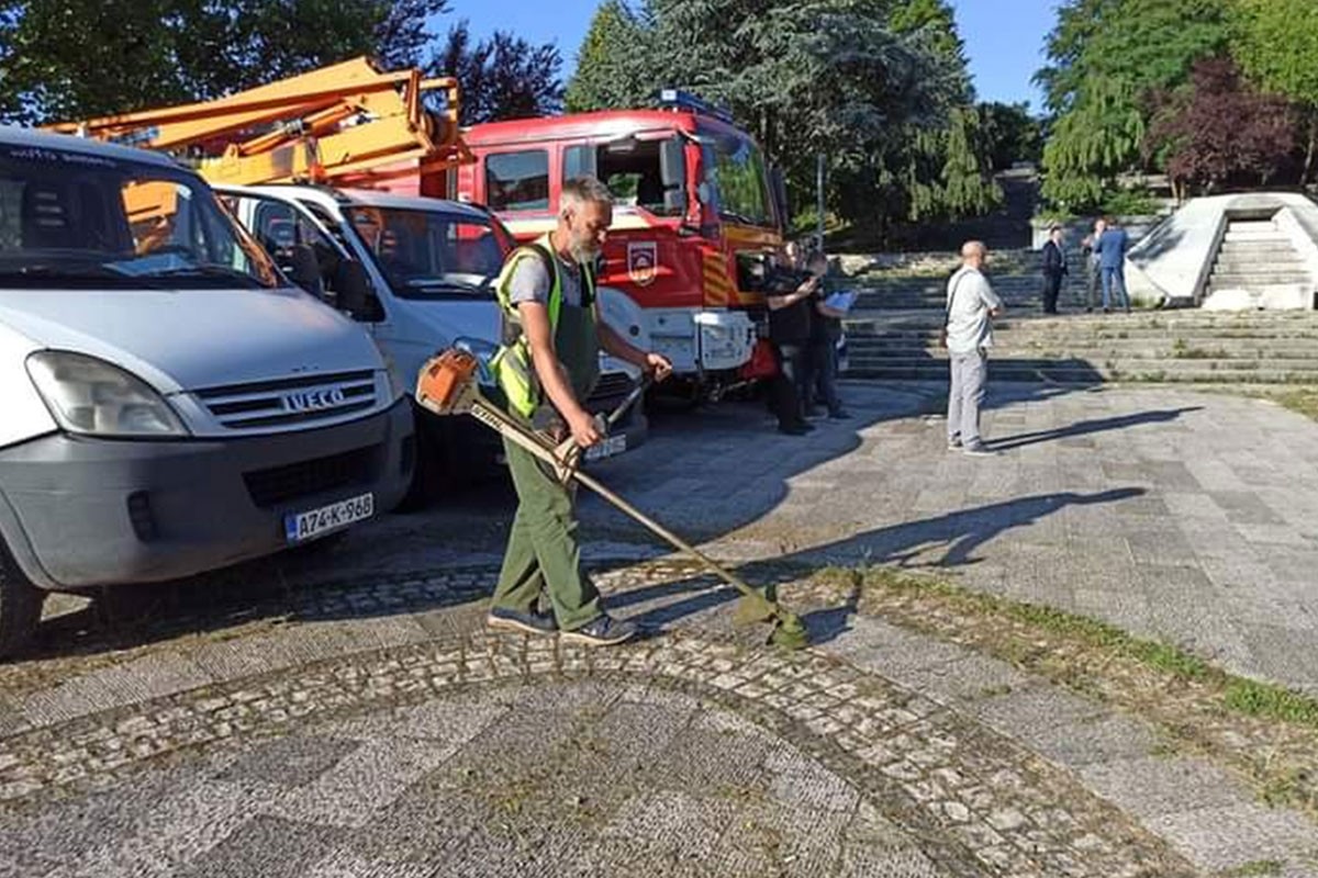 Počela akcija čišćenja Spomen-parka Vraca