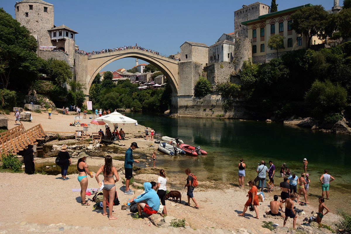 U BiH temperature dostižu maksimum: Pogledajte koji grad je najtopliji
